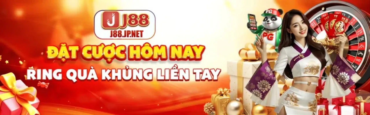 Sân vận động đầy ắp khán giả với logo 999ok khuyến mãi và các biểu tượng cá cược thể thao